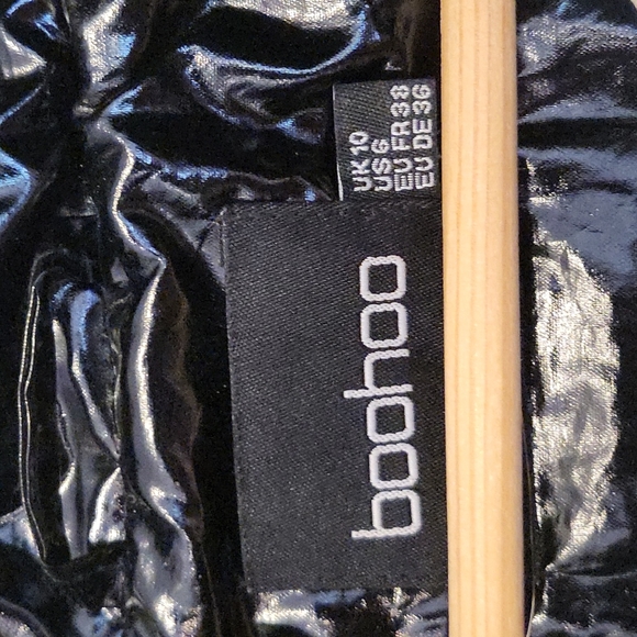 Boohoo - Picture 2 of 3